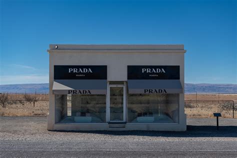 cornice prada marfa|prada marfa architecture.